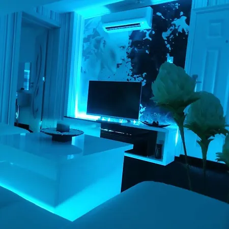 Top Center Luxury Апартаменты Варна